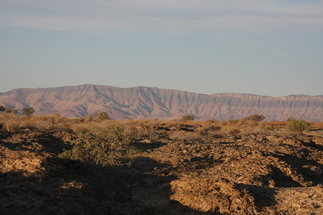 [13885] 2016_06_24_11_36_06_Africa_Canon_EOS_40D_IMG__00011.jpg