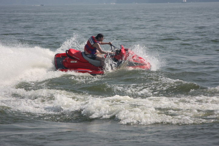 Labor Day Weekend at Sodus Point, NY |  Sat, 3 Sep 2011 | 3:32:03 PM